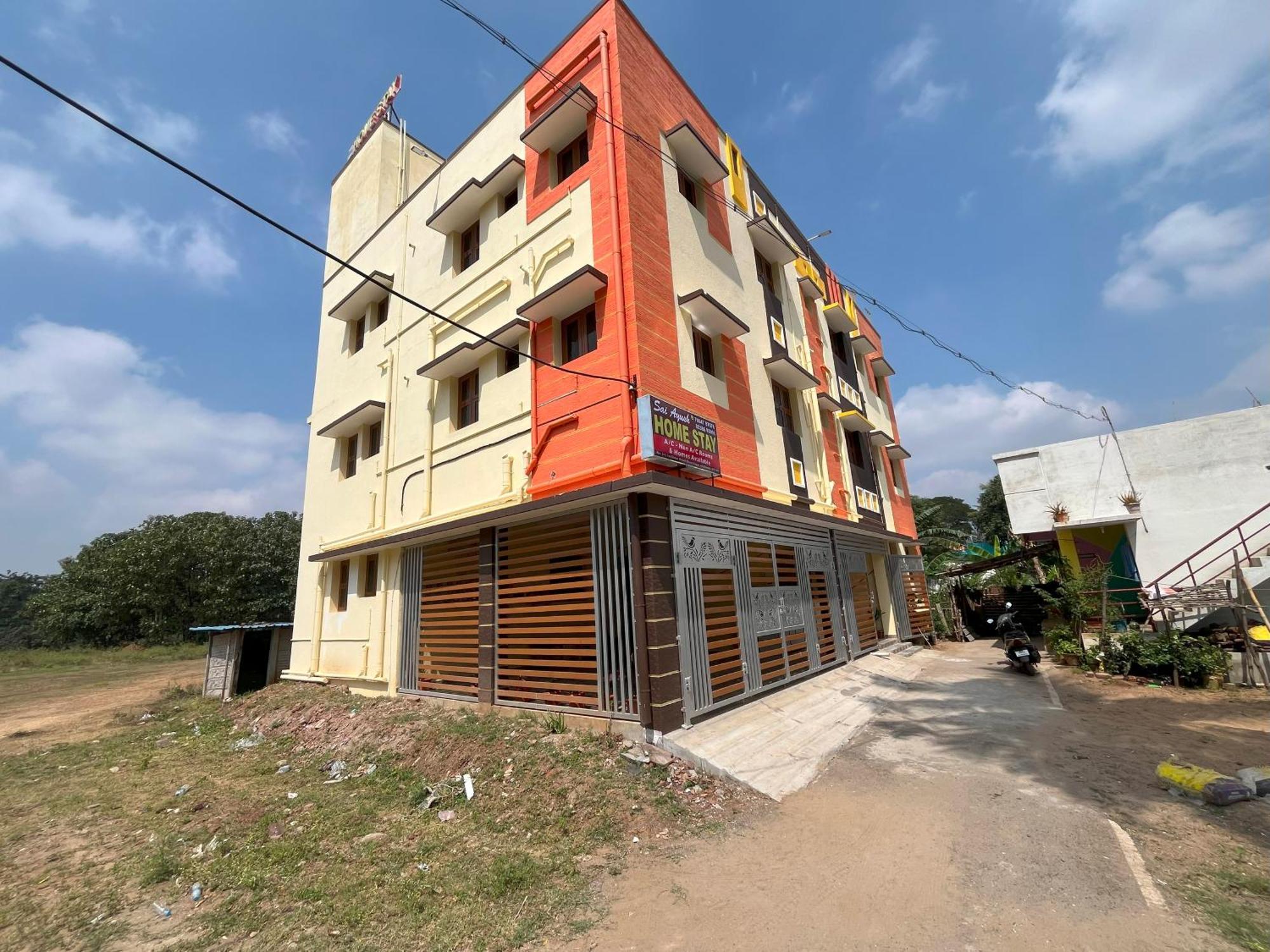 Sai Ayush Homestay *